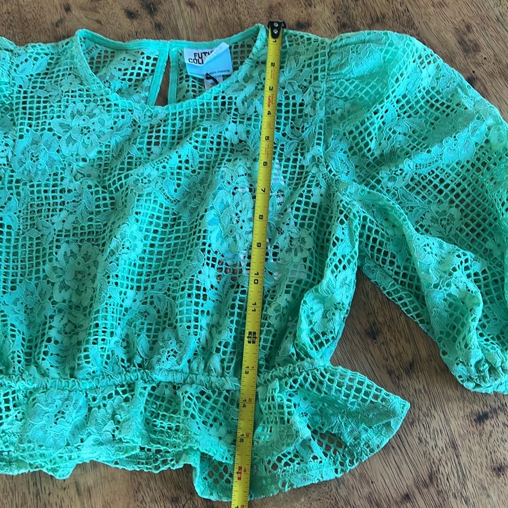 Unknown Brand Green Lace Crochet Crop Top - Picture 7 of 7